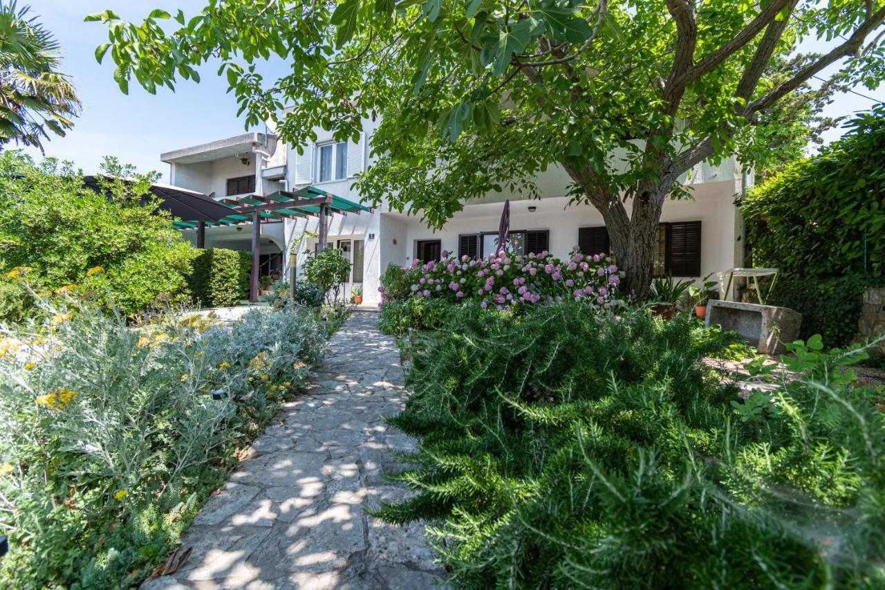 Apartments By The Sea Punat, Krk - 5351 Экстерьер фото