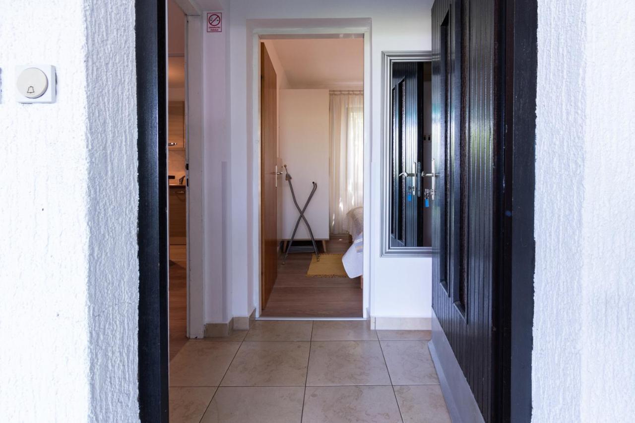 Apartments By The Sea Punat, Krk - 5351 Экстерьер фото
